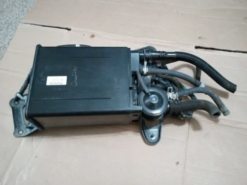 2001-2003 Lexus IS 300 7770453011 Used OEM EVAP Vapor Charcoal Canister