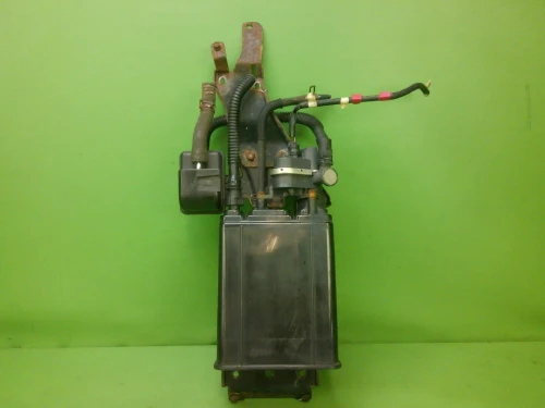 2006-2010 Lexus 7774048140 3.3L Used OEM EVAP Vapor Charcoal Canister