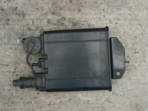 Lexus ES330 Used OEM EVAP Vapor Charcoal Canister