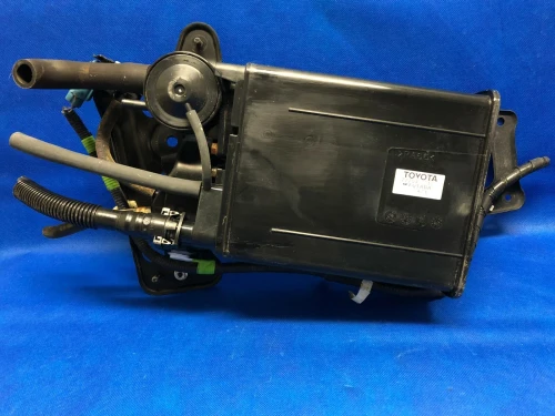 2001-2003 Lexus RX300 7770453011 Used OEM EVAP Vapor Charcoal Canister