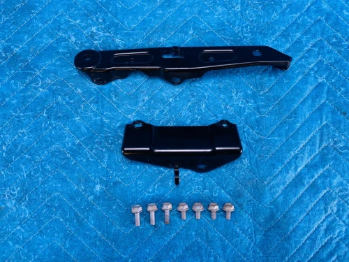 2008-2011 Lexus LX570 Used OEM EVAP Vapor Charcoal Canister