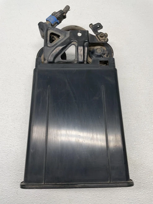 2000-2005 Lexus 7770453011 Used OEM EVAP Vapor Charcoal Canister