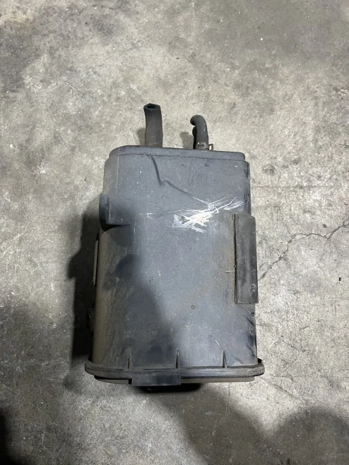 1999-2000 Mazda Miata BP4W13970 Used OEM EVAP Vapor Charcoal Canister