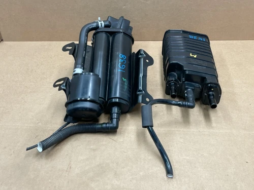 2022-2025 Mazda Mazda3 2.5L Used OEM EVAP Vapor Charcoal Canister