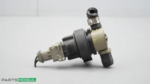 2008-2014 Mercedes-Benz C-Class 0004708993 Used OEM EVAP Vapor Charcoal Canister