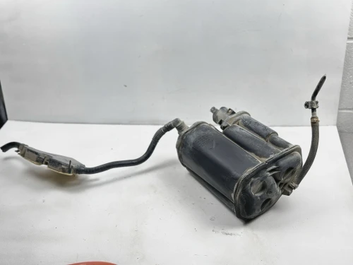 2012-2014 Mercedes-Benz C-Class Used OEM EVAP Vapor Charcoal Canister