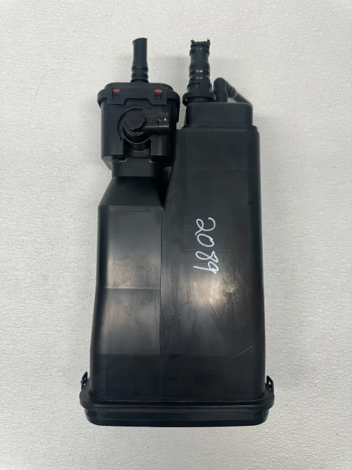 2006-2013 Mercedes-Benz GL450 A1644700759 Used OEM EVAP Vapor Charcoal Canister