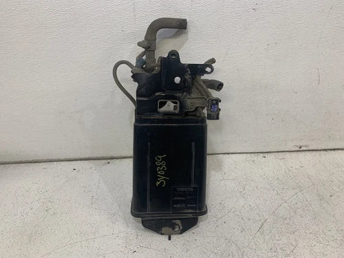 1998-2000 Toyota Camry charcoal gas vapor fuel evap canister 77740-33111 oem
