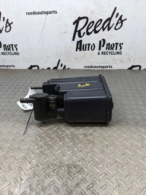 2007-2010 Pontiac Solstice 1204122 Used OEM EVAP Vapor Charcoal Canister