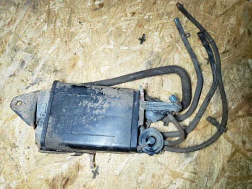 2002-2004 Toyota Tacoma 7774004010 Used OEM EVAP Vapor Charcoal Canister