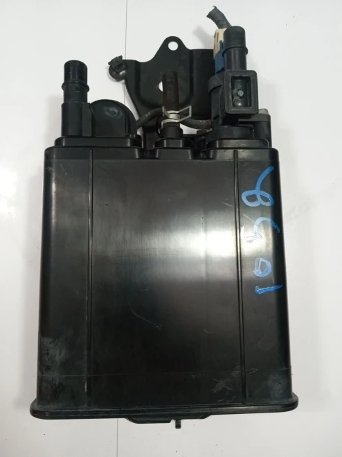 2004-2006 Toyota Solara 7774006160 Used OEM EVAP Vapor Charcoal Canister