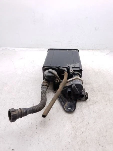 2008 Toyota Tacoma 2.7L Used OEM EVAP Vapor Charcoal Canister