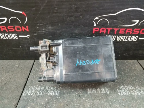 2004 Toyota Sienna Used OEM EVAP Vapor Charcoal Canister