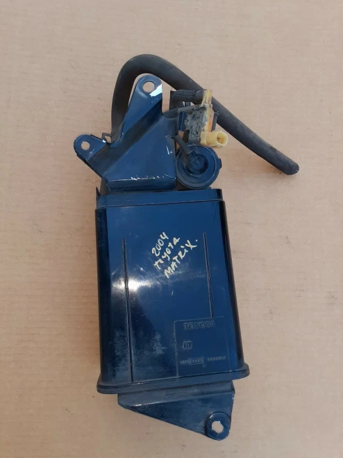 2003-2008 Toyota Matrix Used OEM EVAP Vapor Charcoal Canister