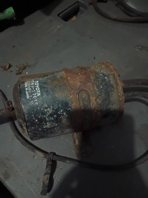1985-1989 Toyota MR2 Used OEM EVAP Vapor Charcoal Canister