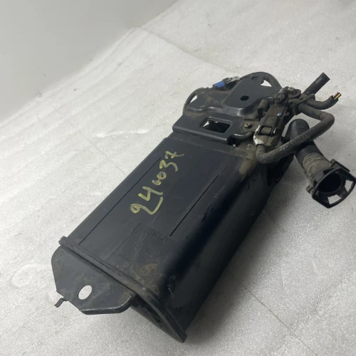 1999 Toyota Camry 2.2L Used OEM EVAP Vapor Charcoal Canister