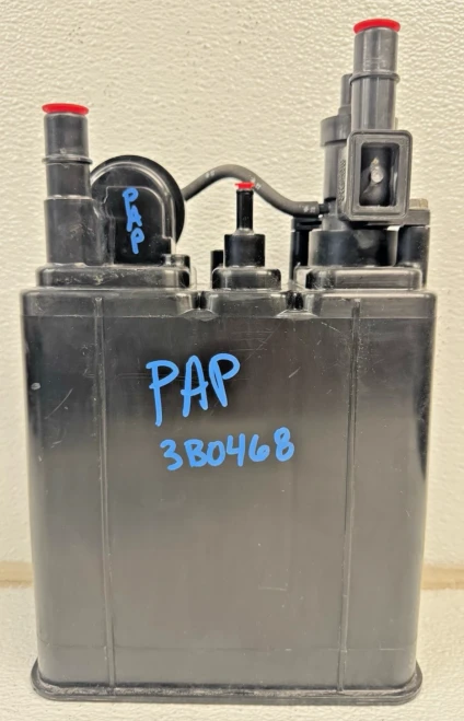 2003-2006 Toyota Camry 7774033150 Used OEM EVAP Vapor Charcoal Canister