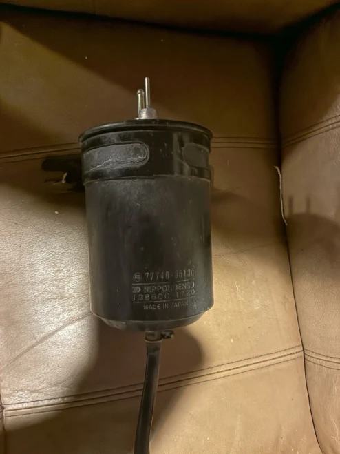 1979-1995 Toyota 4Runner Used OEM EVAP Vapor Charcoal Canister