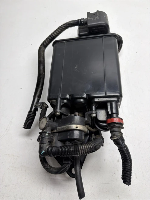2003-2008 Toyota Matrix 7774002130 Used OEM EVAP Vapor Charcoal Canister