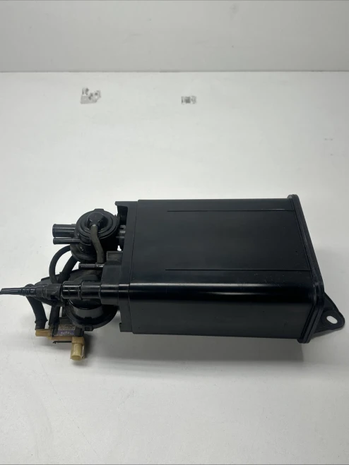 2004-2008 Toyota Corolla Used OEM EVAP Vapor Charcoal Canister