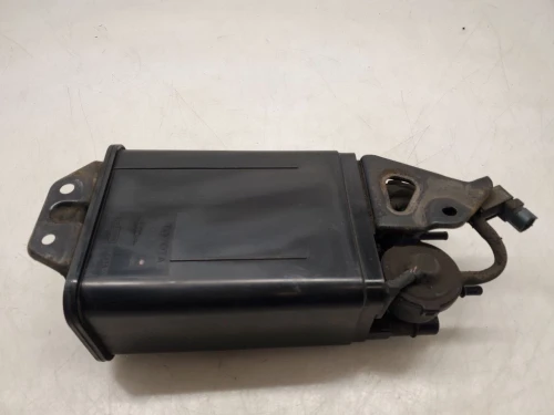 2000-2005 Toyota Celica 7774020510 1.8L Used OEM EVAP Vapor Charcoal Canister