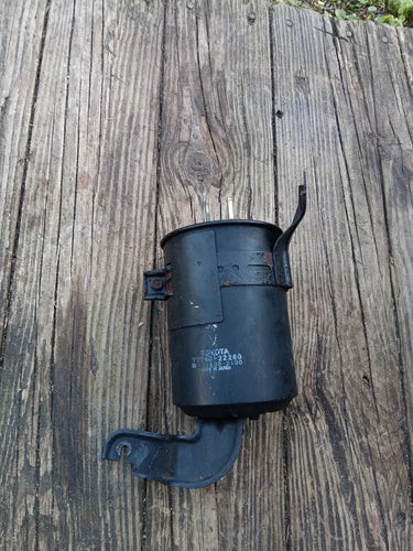 1985-1988 TOYOTA CRESSIDA OEM CHARCOAL CANISTER 77740-22260 VAPOR CANISTER MX73