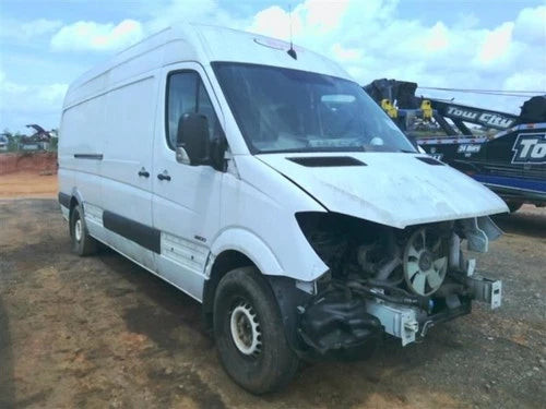 Steering Gear Rack And Pinion ID 9064600400 Fits 10-18 Mercedes Sprinter OEM used OEM rack and pinion