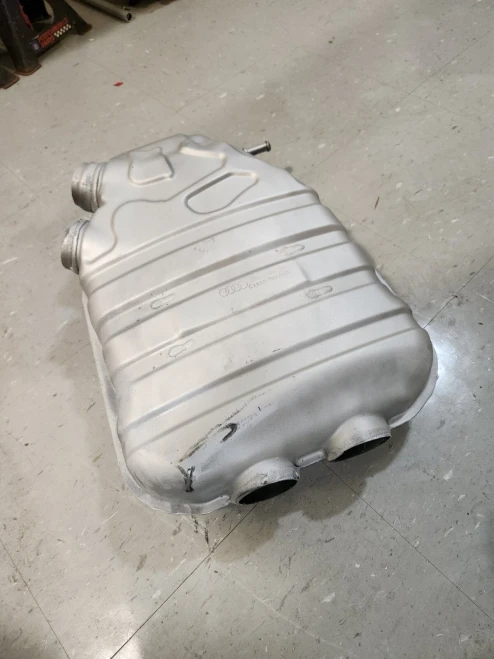 2012-2015 Audi A6 3.0L Center Used OEM Exhaust Muffler