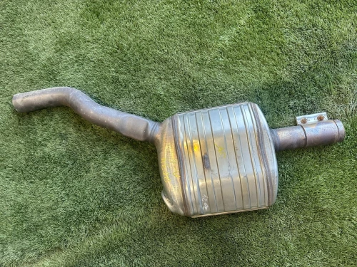 2017-2024 Audi Q7 2.0L Front Used OEM Exhaust Muffler