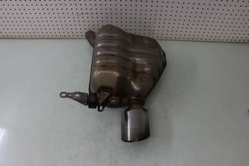 2012-2017 Audi Q5 8R0253611 2.0L Right/Passenger Rear Used OEM Exhaust Muffler