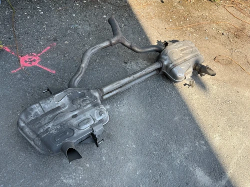 Audi RS6 4K0253611AC 4K0253611 Used OEM Exhaust Muffler