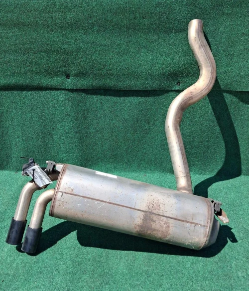 2017-2021 BMW 330i 18308638777 Used OEM Exhaust Muffler