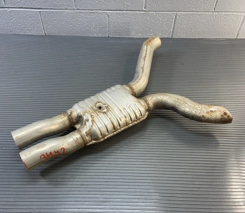 2016-2022 BMW 750i 4.4L Used OEM Exhaust Muffler