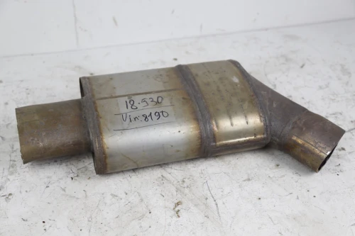 2017-2022 BMW 5 Series 2.0L Center Used OEM Exhaust Muffler
