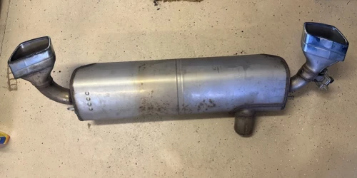 2017-2023 BMW 5 Series 3.0L Rear Used OEM Exhaust Muffler
