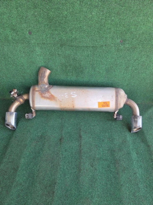 2018-2022 BMW 330i 18307933843 Rear Used OEM Exhaust Muffler