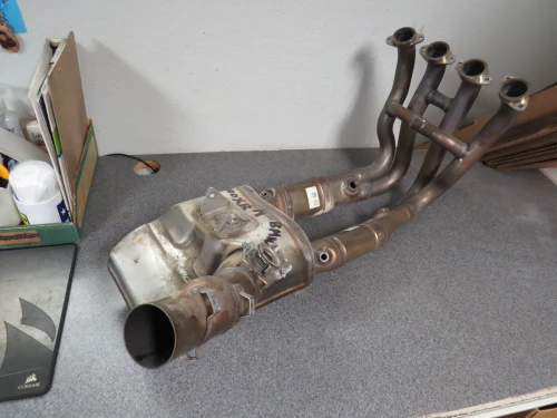 2019-2024 BMW 18518404387 Front Used OEM Exhaust Muffler