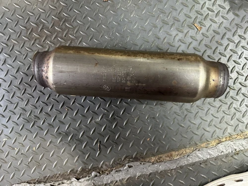 2012-2016 BMW Center Used OEM Exhaust Muffler