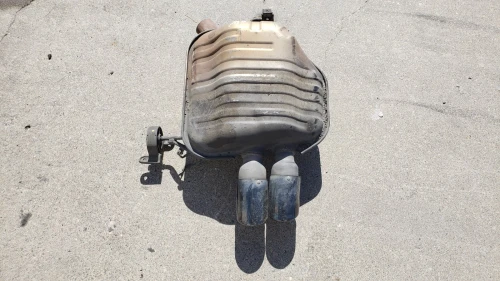 2006 BMW X5 Right/Passenger Rear Used OEM Exhaust Muffler