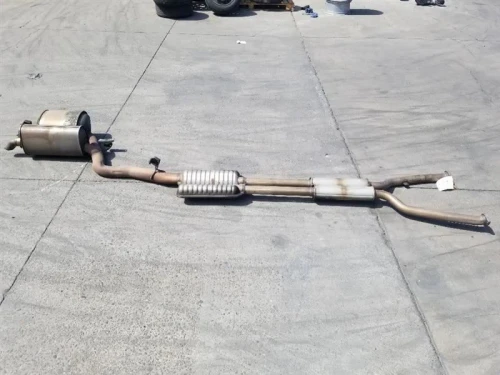 2006 BMW 750i 18407540647 Used OEM Exhaust Muffler