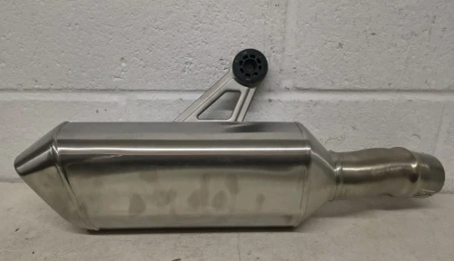 2020-2026 BMW 18518404388 Used OEM Exhaust Muffler