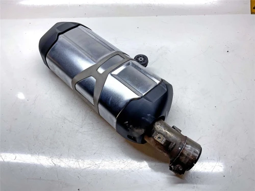 2020 BMW 18518559521 Used OEM Exhaust Muffler