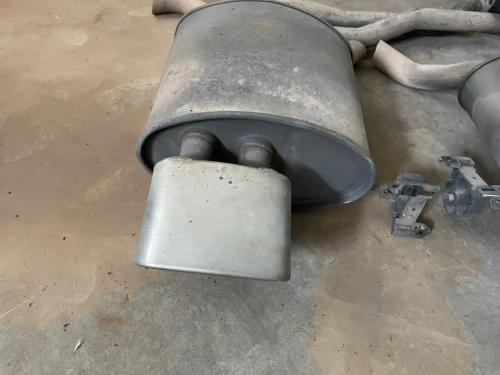 2002-2003 BMW X5 18107512699 Left/Driver Rear Used OEM Exhaust Muffler