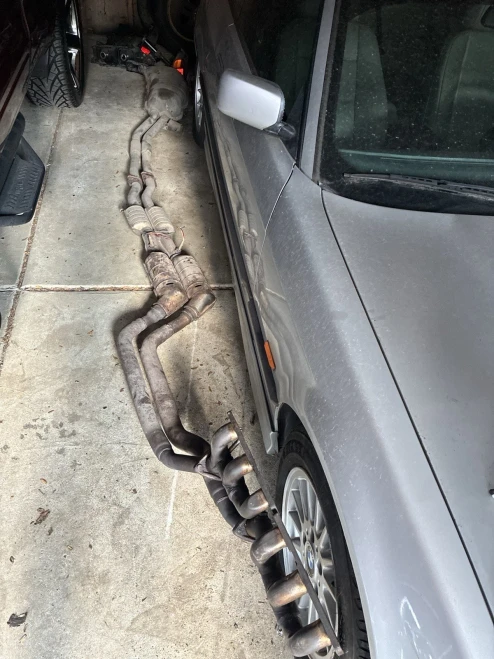 1998 BMW 328i Left & Right Used OEM Exhaust Muffler
