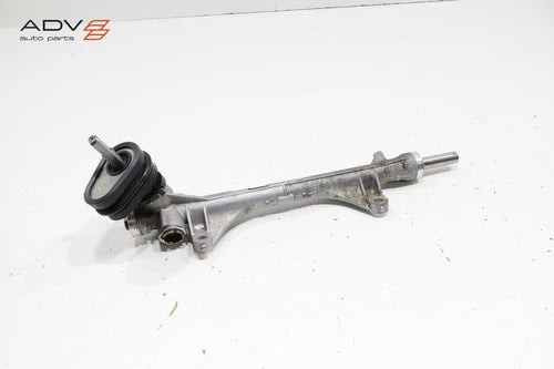 2018 - 2025 NISSAN LEAF POWER STEERING GEAR RACK OEM used OEM rack and pinion