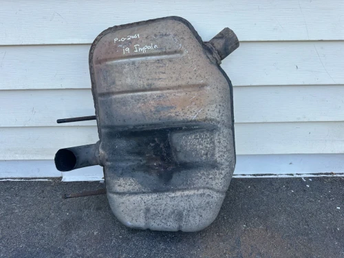 2015-2018 Chevrolet Impala 22760731 Rear Used OEM Exhaust Muffler