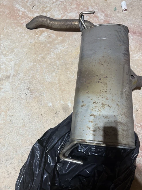 2013-2016 Dodge Dart Used OEM Exhaust Muffler