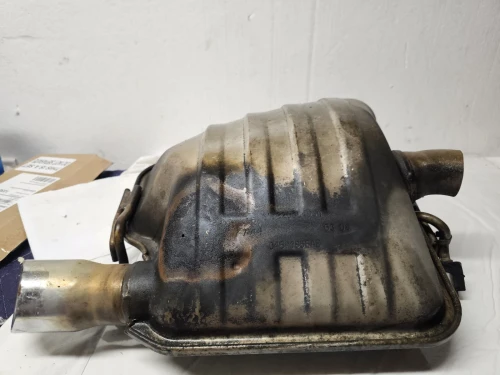 2005-2008 Dodge Magnum 5.7L Right/Passenger Used OEM Exhaust Muffler