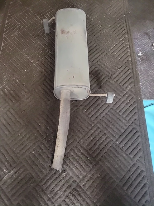 2011-2019 Ford Fiesta 1.6L Used OEM Exhaust Muffler