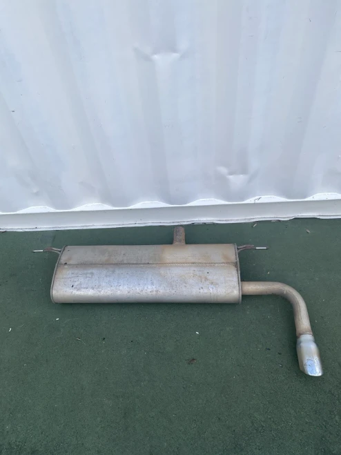 2013-2019 Ford Fusion 2.5L Rear Used OEM Exhaust Muffler